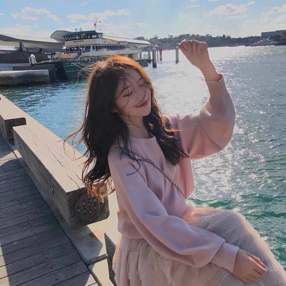 侦探米娜 海报